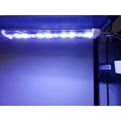 Φωτιστικό 10W Deebow Dee-D8 με Ιδανικό Φως Ημέρας 6800K για τον Φωτισμό του Ενυδρείου